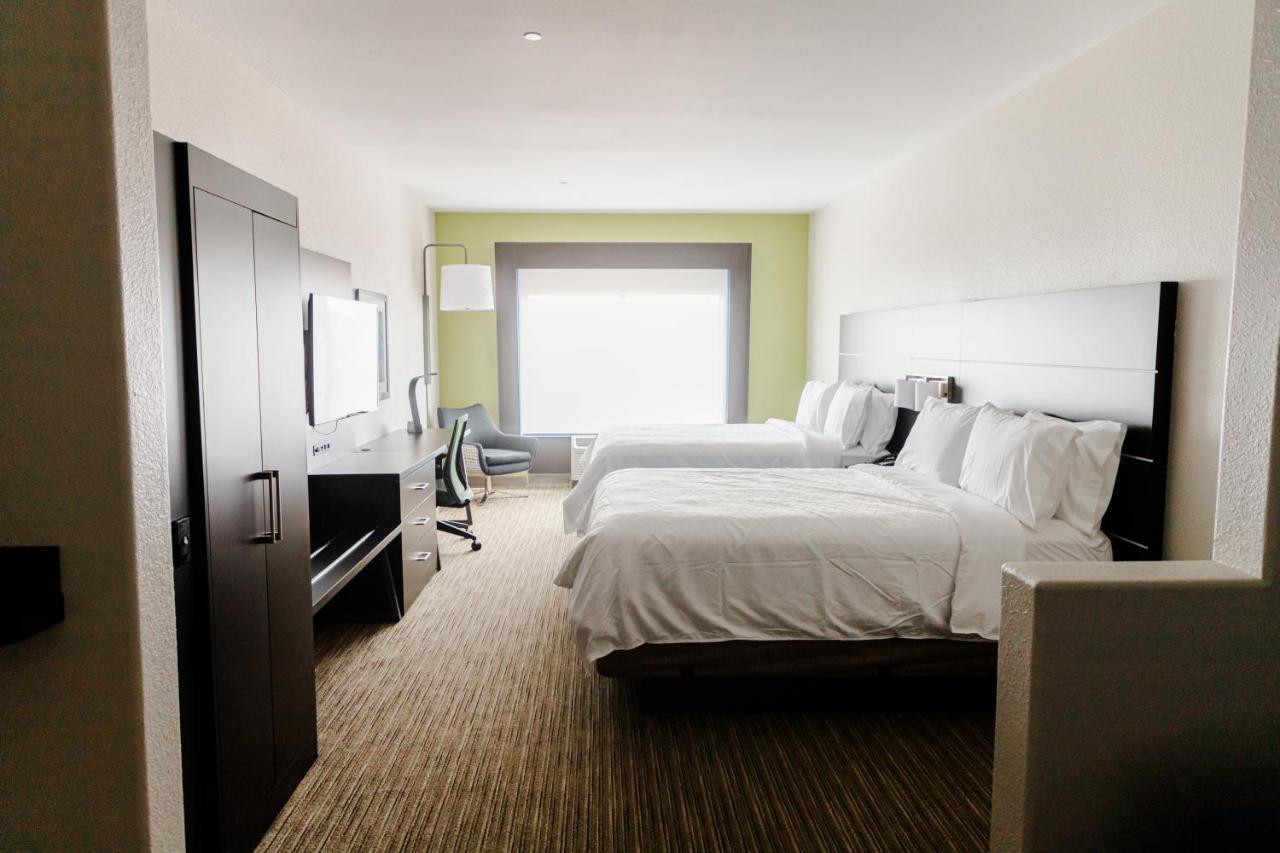 Holiday Inn Express Hotel & Suites Greenville By Ihg Exterior photo